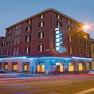 Piccolo 3*, Milano Italia
